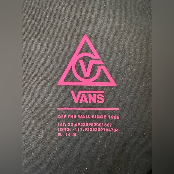 Vans Women’s 66 Supply Long Sleeve Tee in Black/Pink Size XS NWT - Picture 12 of 13